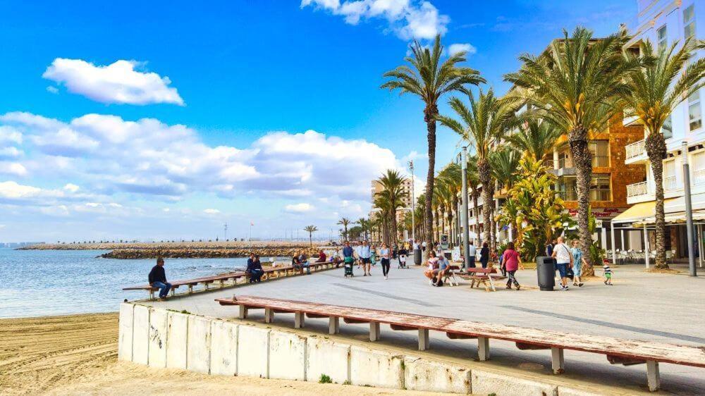 Apartamento Piso En El Centro Torrevieja Exterior foto